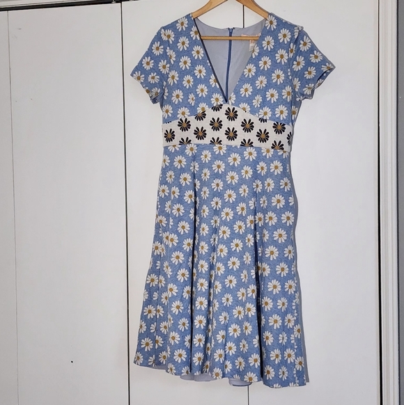 Hutch Dresses & Skirts - Hutch Blue Daisy Midi Dress